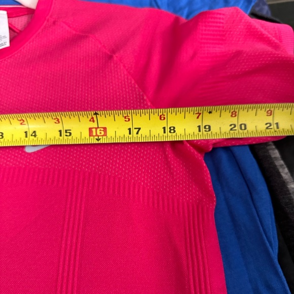 NikeFit Nike NWOT DARK Pink Short Sleeve Tee Shirt size Large - Picture 14 of 15